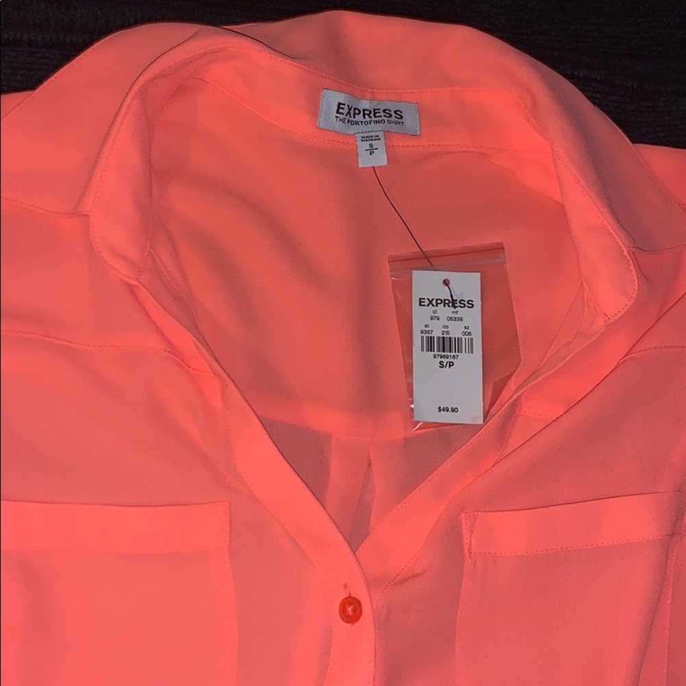 Express button up - Picture 2 of 3